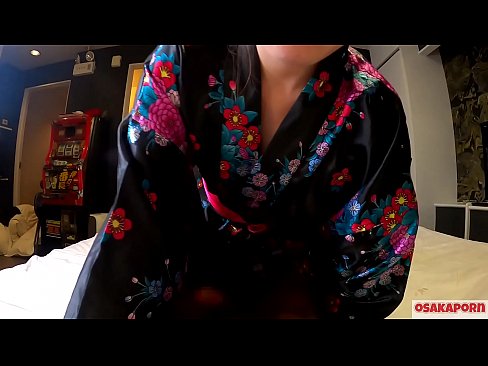 ❤️ Neska cosplay gazteak sexua orgasma arte maite du zaldizko emakume baten zorrotada batekin eta putzarekin. Japoniako jantzi tradizionalarekin, puxi iletsua eta titi ederrak dituen neska asiarra, afizionatuen bideoan, jostailu putzekin masturbazioa erakusten duena. Sakura 3 OSAKAPORN. ❤️❌ Porno fb gugan